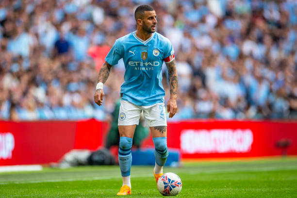 成功维持巅 成功维持巅